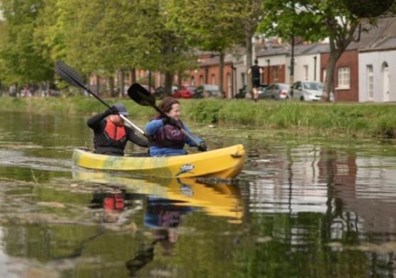 Canal Side Privatunterkunft *